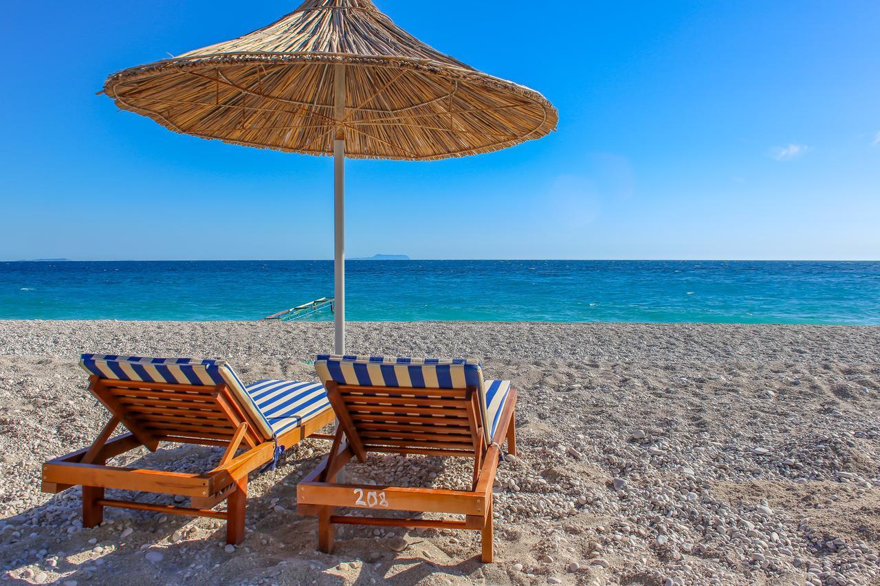 Noan Hotel & Resort Dhërmi エクステリア 写真